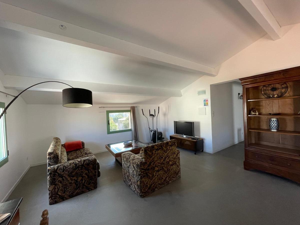 Residence Antonia Appartements Avec Piscine Commune - Centre Ville Calvi Calvi  Esterno foto